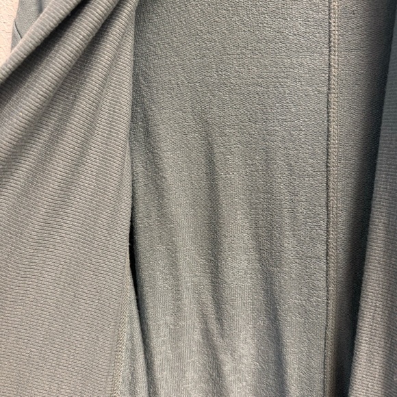 Athleta Pranayama Wrap Slate Gray Blue Pocket Wrap CardiganWomans Oversized XS - Picture 4 of 8